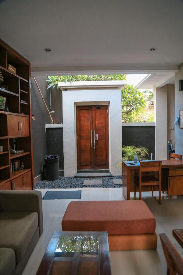 Alia Home Denpasar  Exterior photo
