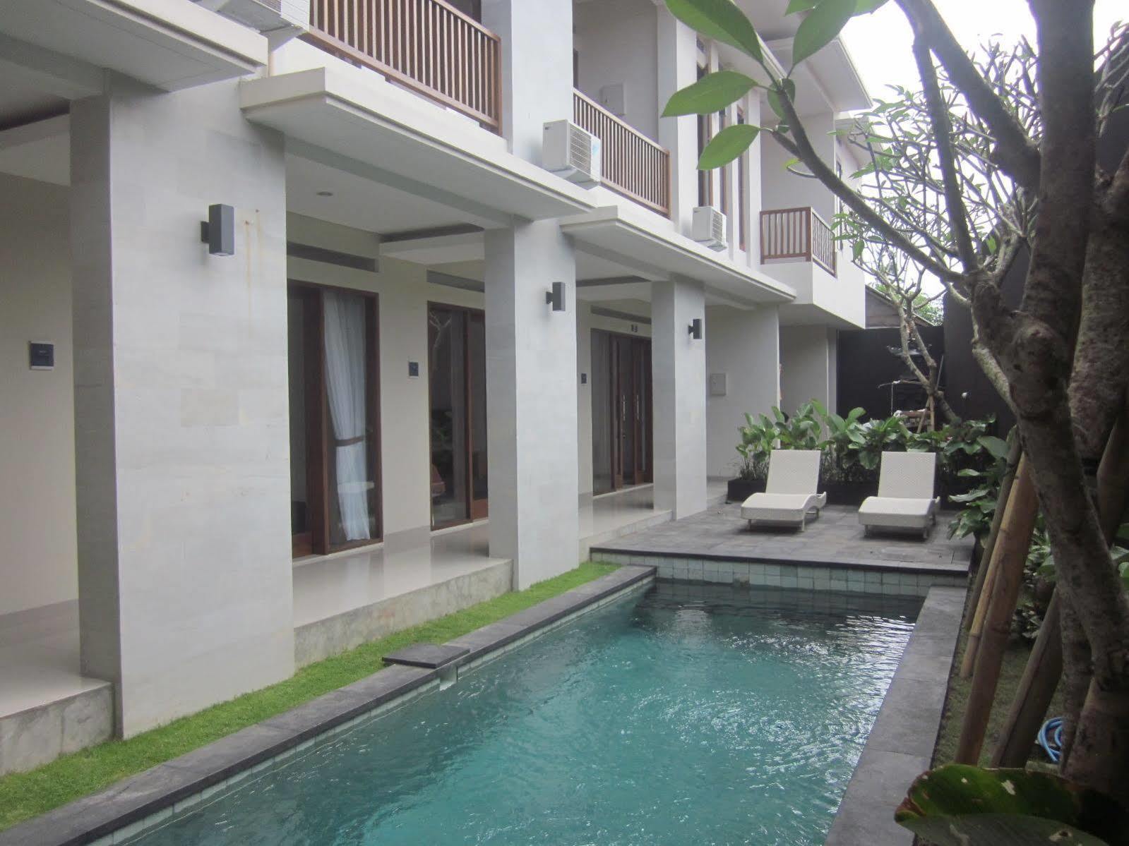Alia Home Denpasar  Exterior photo