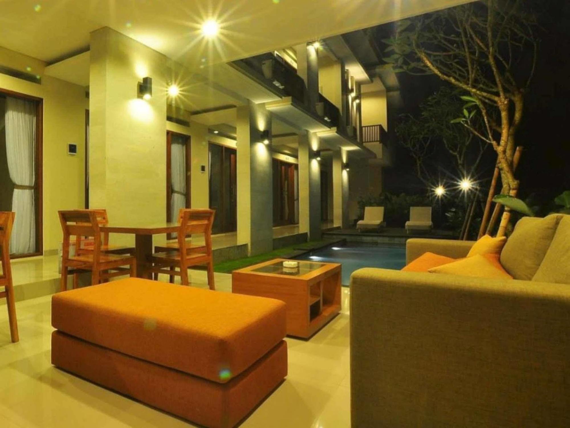 Alia Home Denpasar  Exterior photo